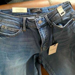 Judy Blue tulip hem jeans size 9/29! Never worn.